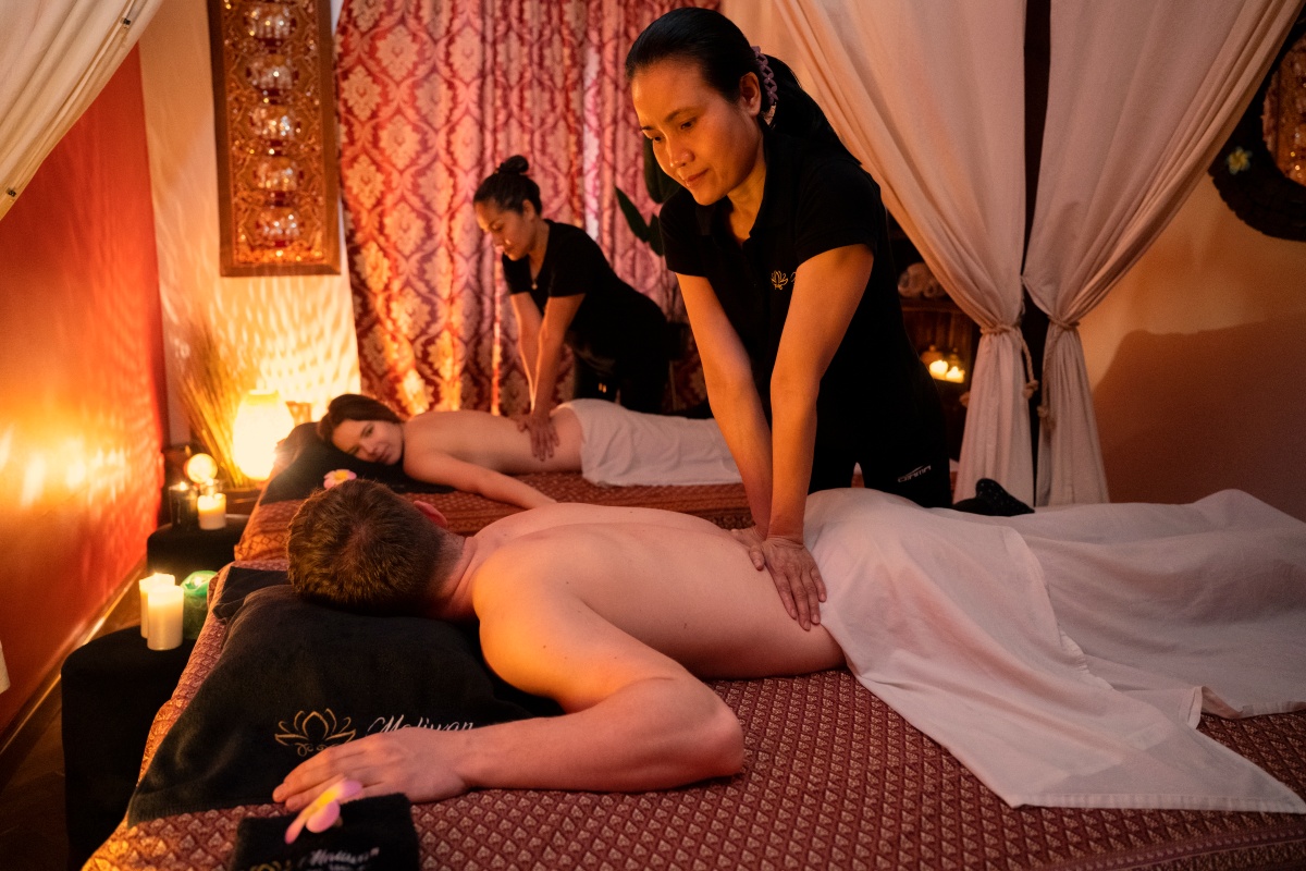 Indulging in a couples' massage at Thai Maliwan offers an exquisite opportunity to experience guaranteed rejuvenation, relaxation, and ultimate tranquility!